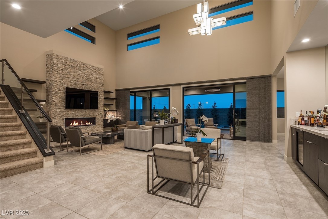 18 GARDEN RAIN Drive
