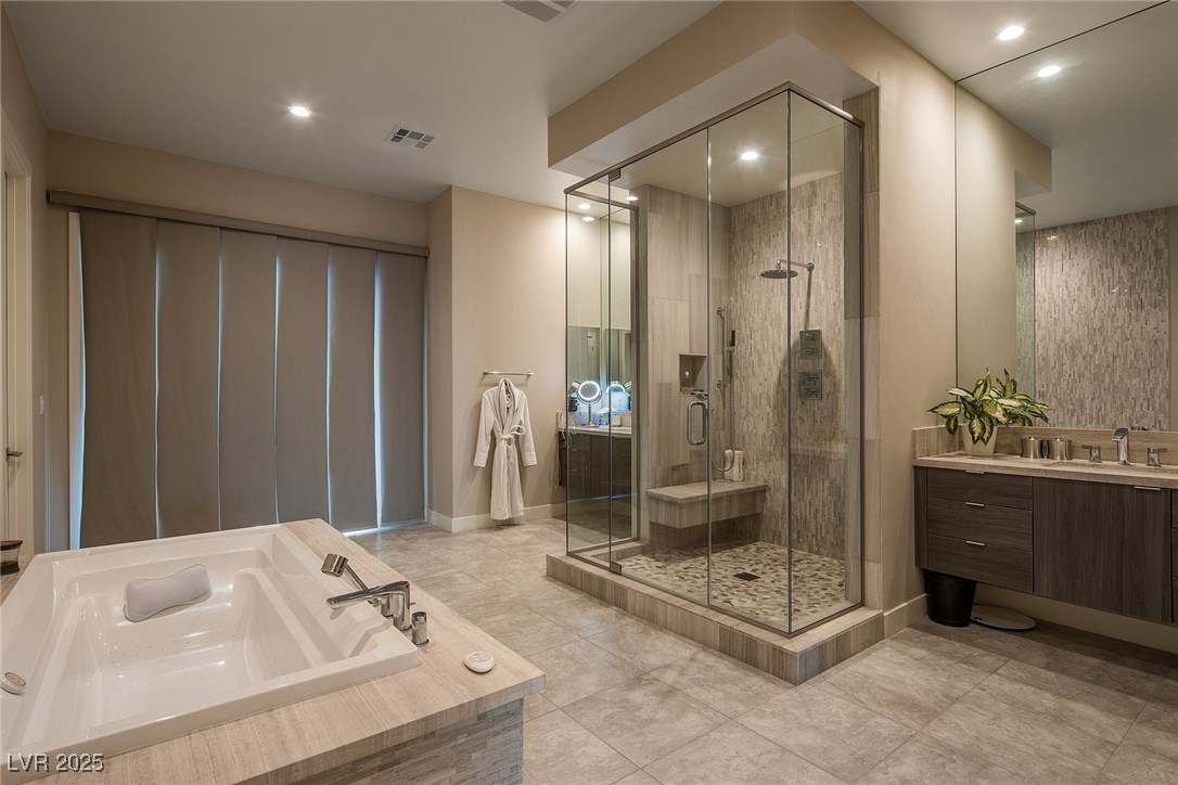 18 GARDEN RAIN Drive