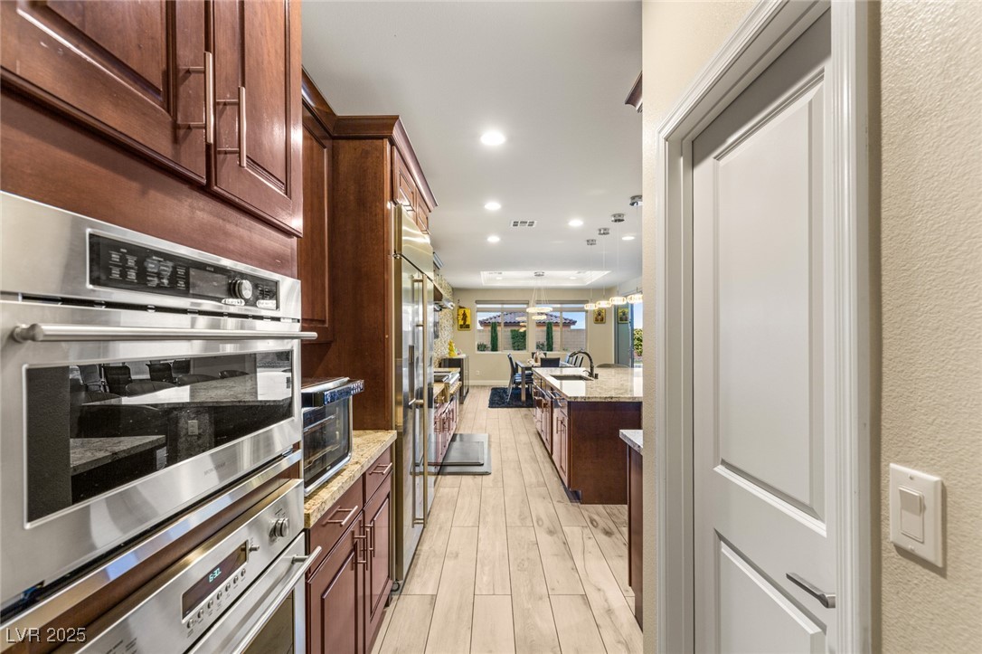9096 BECKET RANCH Court
