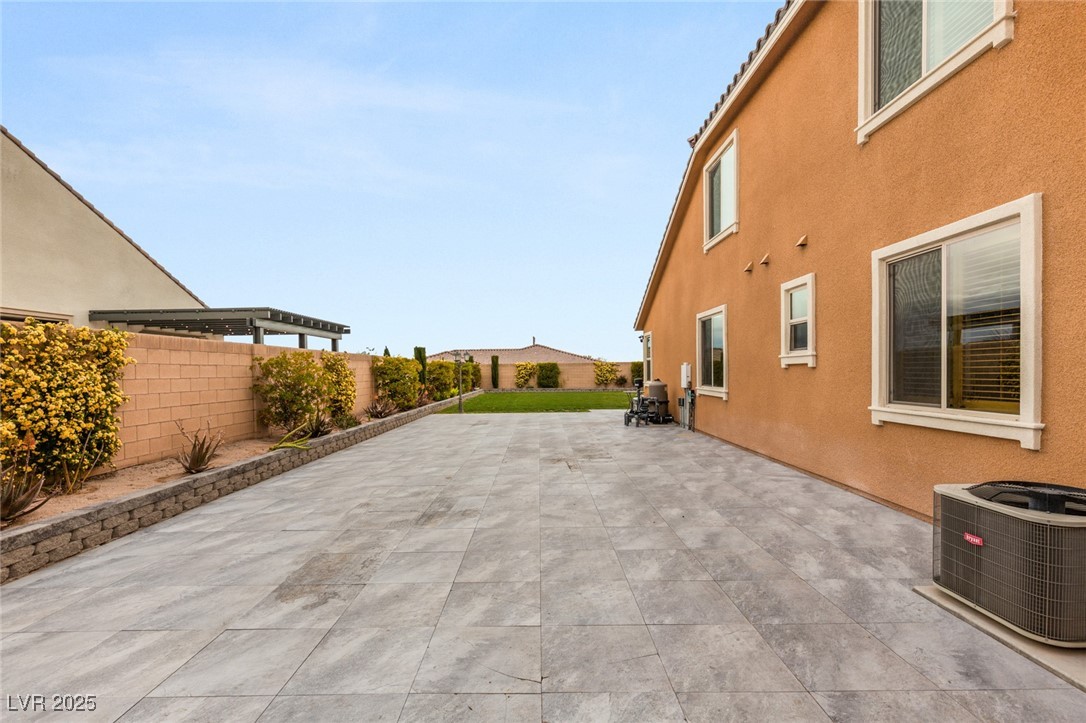 9096 BECKET RANCH Court