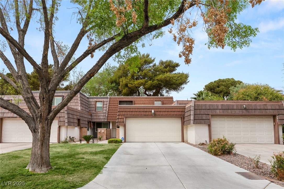 2935 PINEHURST Drive