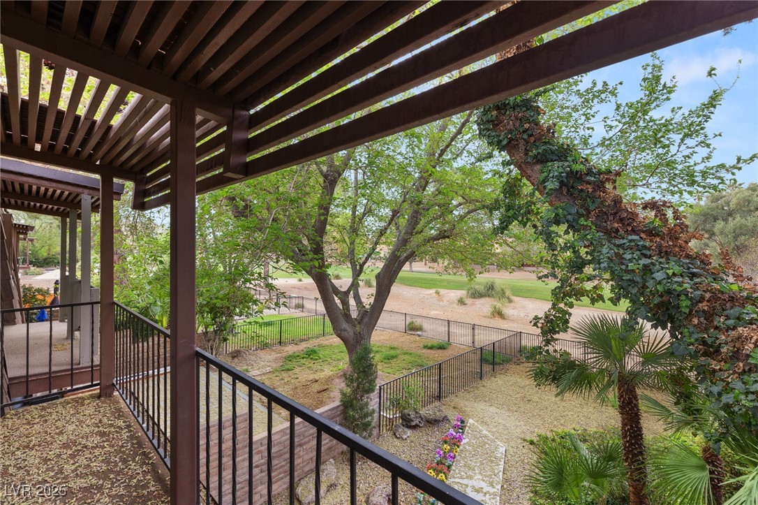 2935 PINEHURST Drive