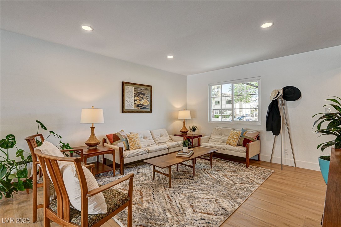 2108 WESTLUND Drive
