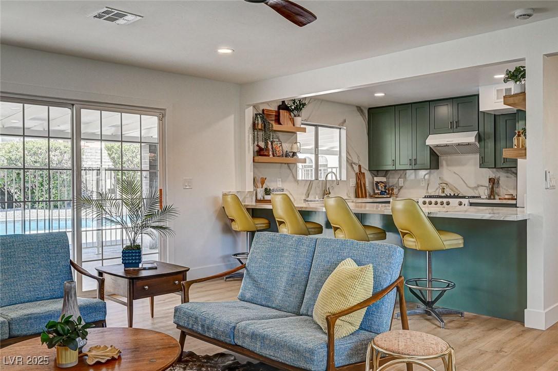 2108 WESTLUND Drive