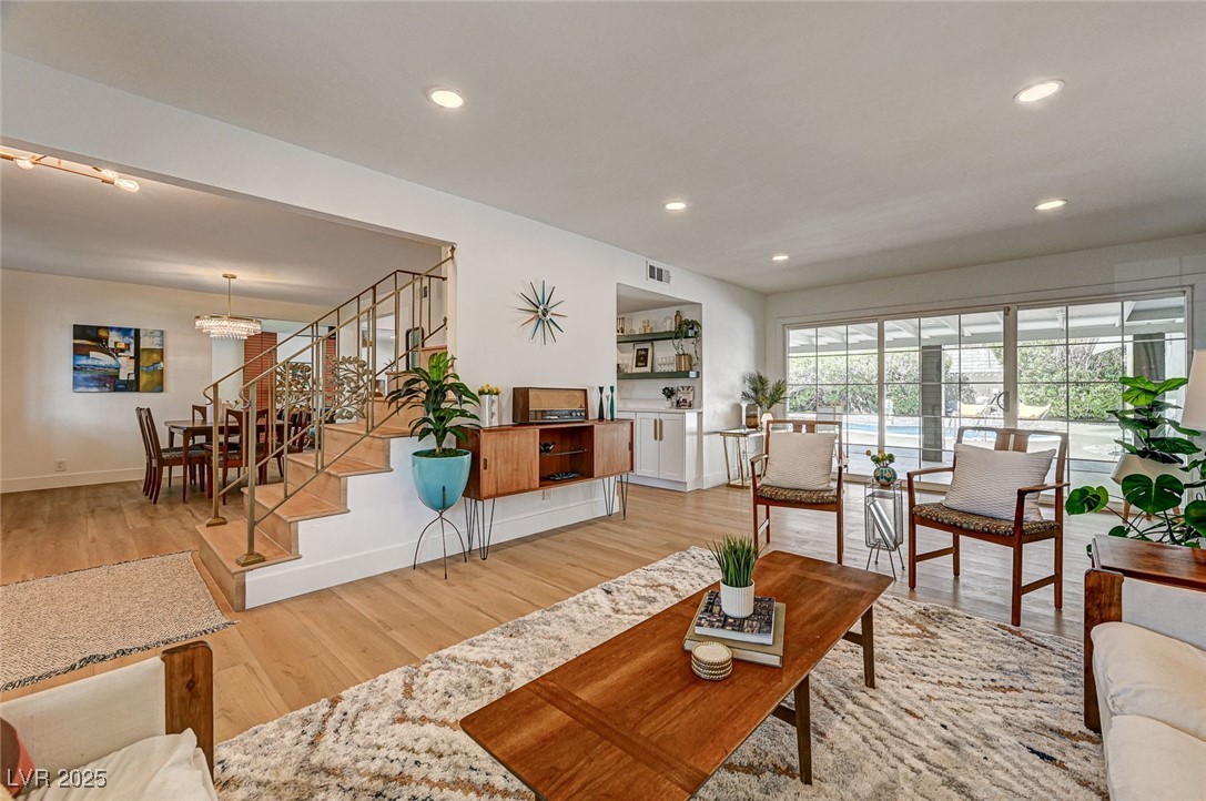 2108 WESTLUND Drive
