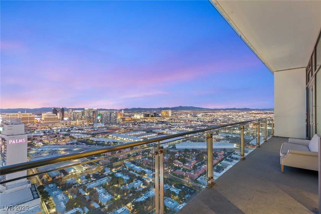 4381 West FLAMINGO Road 57306