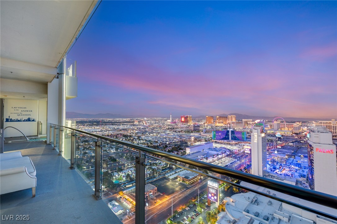 4381 West FLAMINGO Road 57306