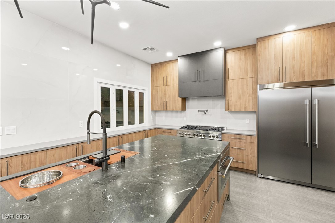 2236 TIMBER ROSE Drive