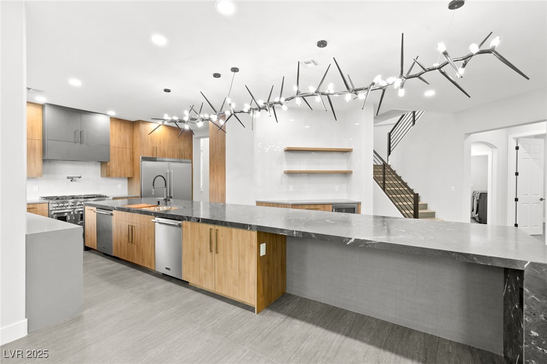 2236 TIMBER ROSE Drive