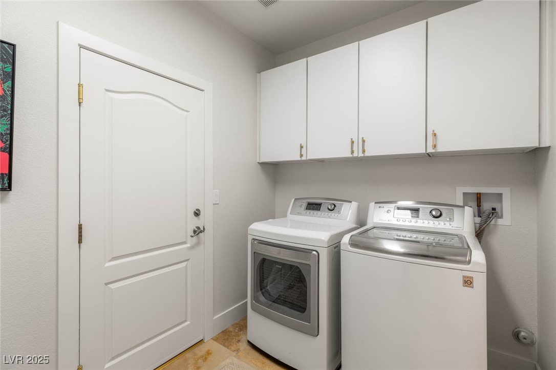 8801 ROZETTA Court