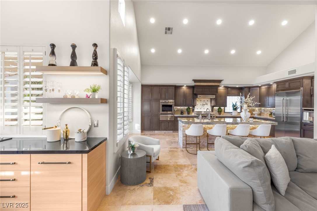 8801 ROZETTA Court