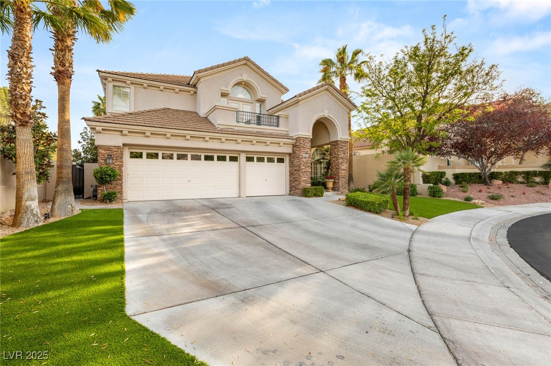 8801 ROZETTA Court