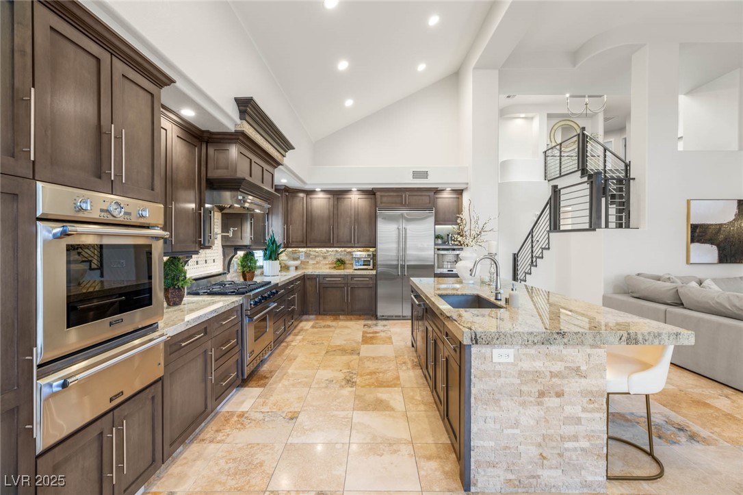 8801 ROZETTA Court