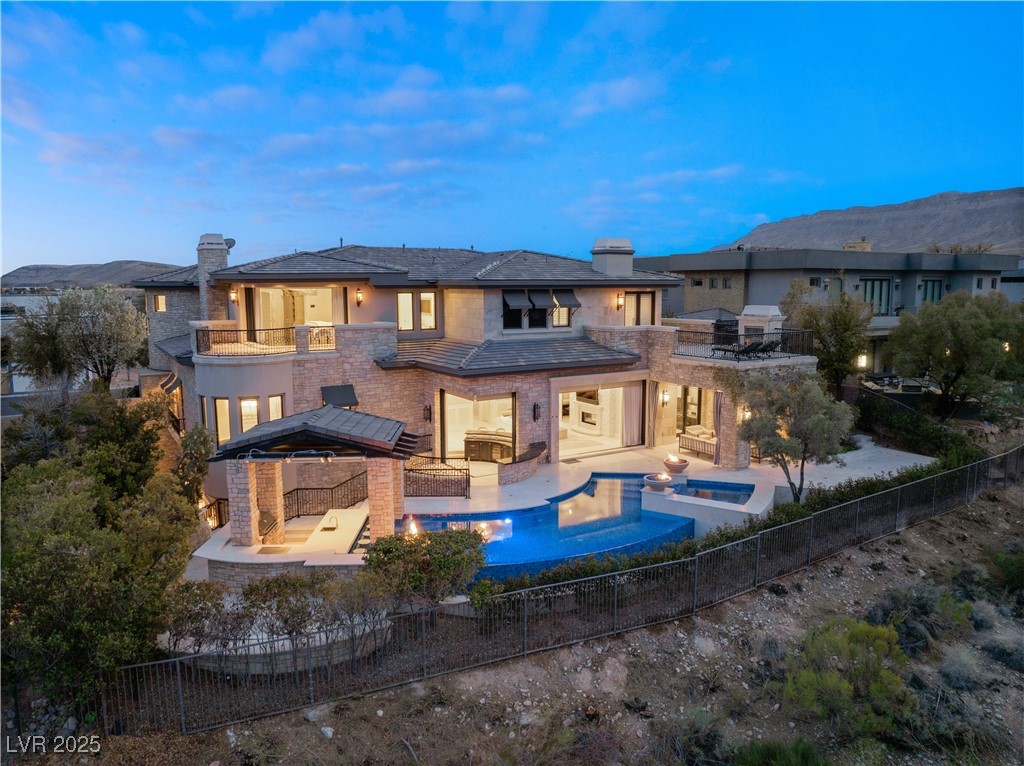34 Meadowhawk Lane