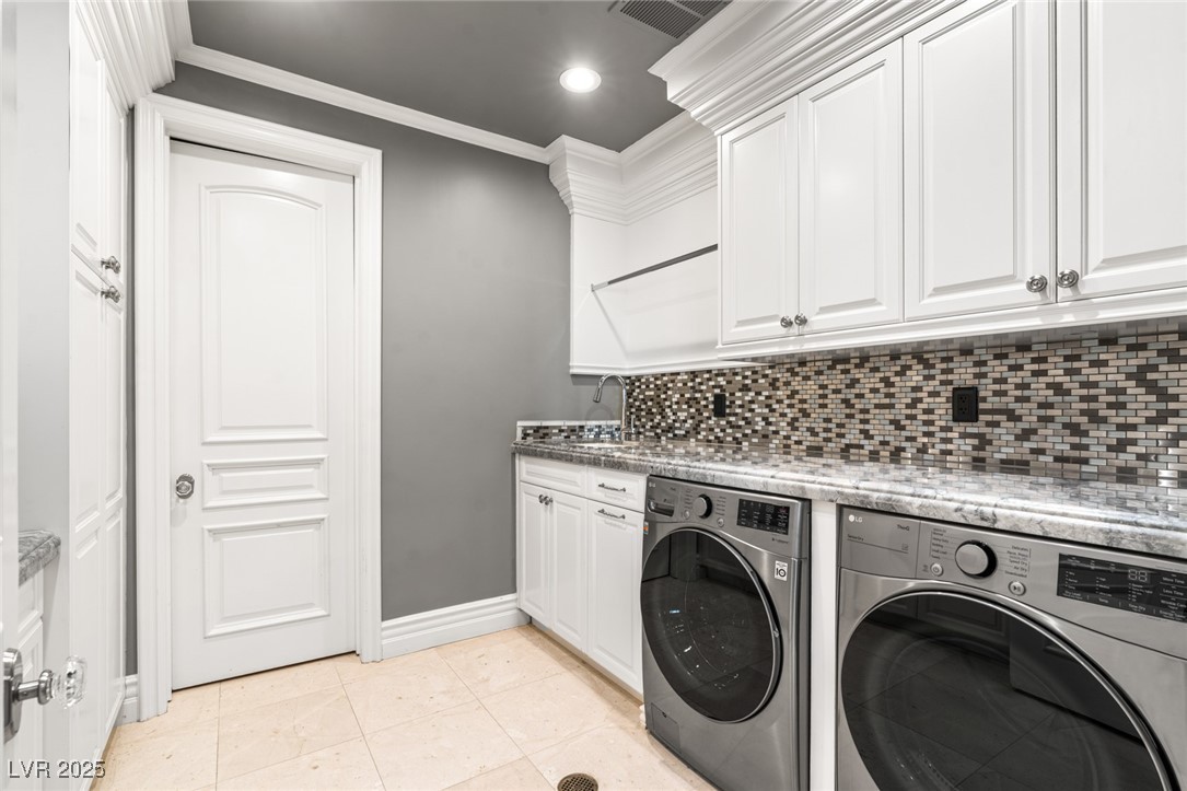 34 Meadowhawk Lane