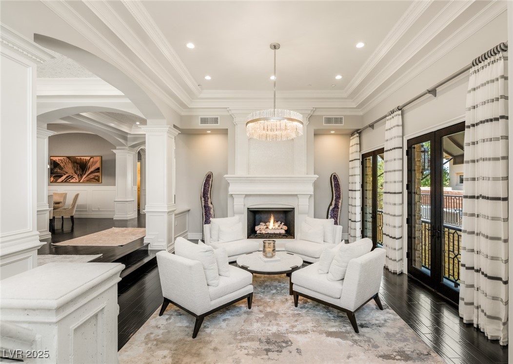 34 Meadowhawk Lane