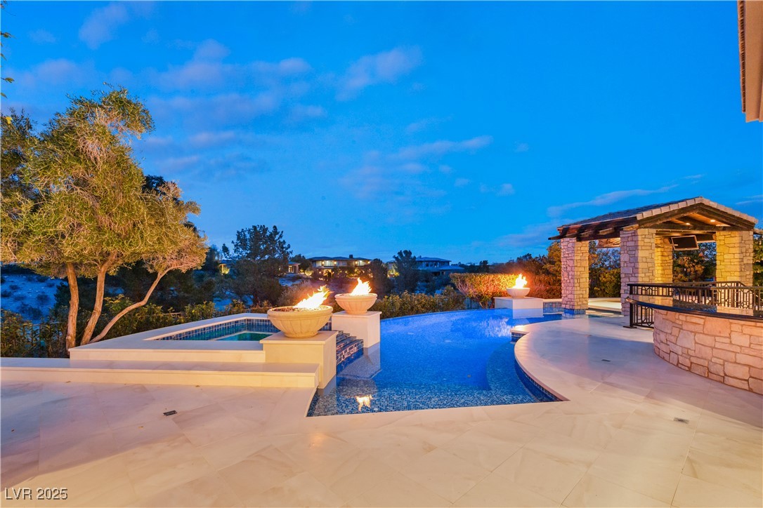34 Meadowhawk Lane