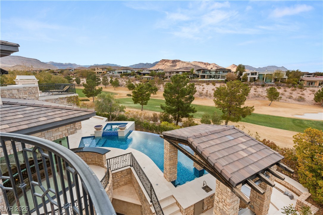 34 Meadowhawk Lane