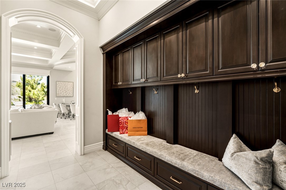 34 Meadowhawk Lane