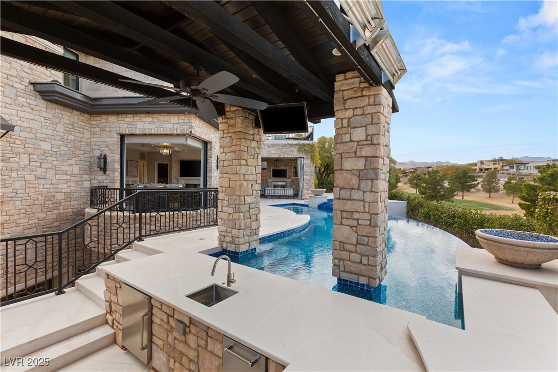 34 Meadowhawk Lane