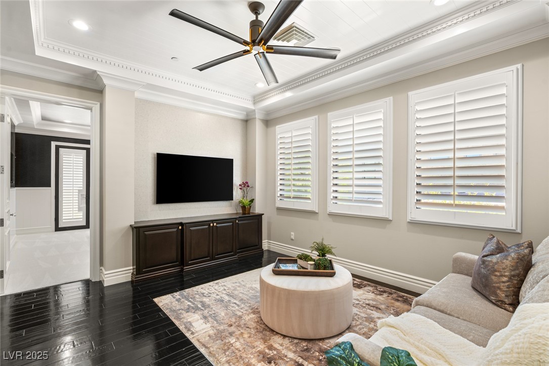 34 Meadowhawk Lane