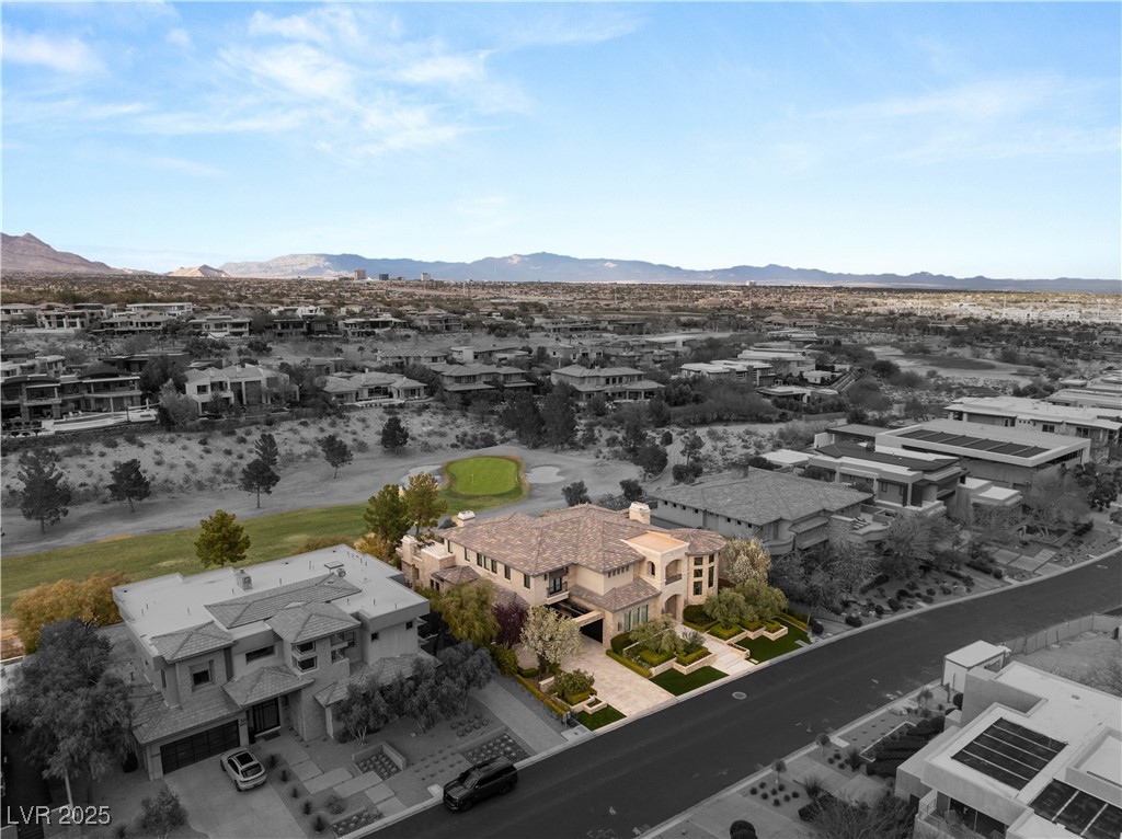 34 Meadowhawk Lane