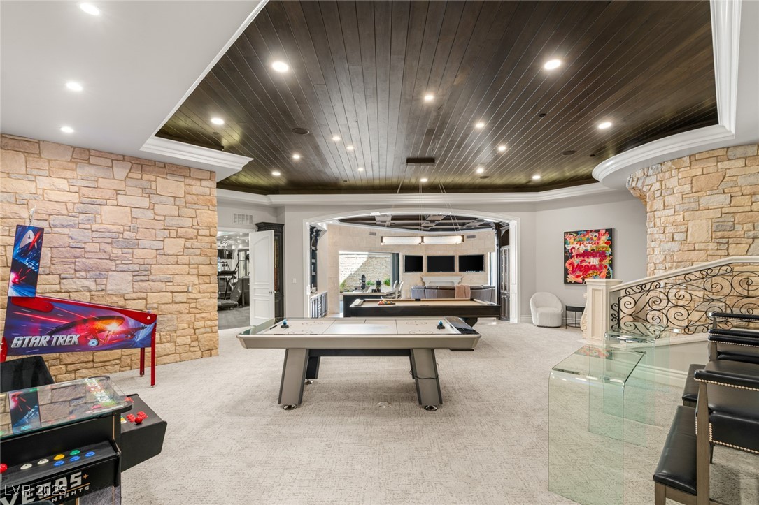 34 Meadowhawk Lane
