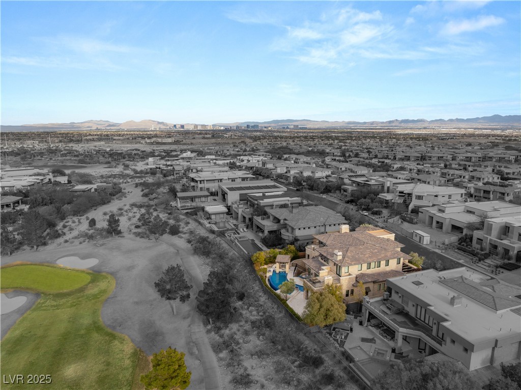 34 Meadowhawk Lane