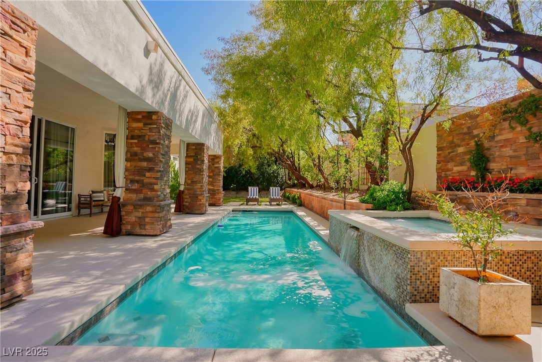 9500 BALATTA CANYON Court