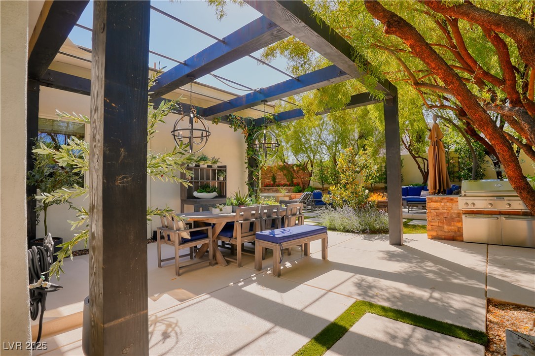 9500 BALATTA CANYON Court