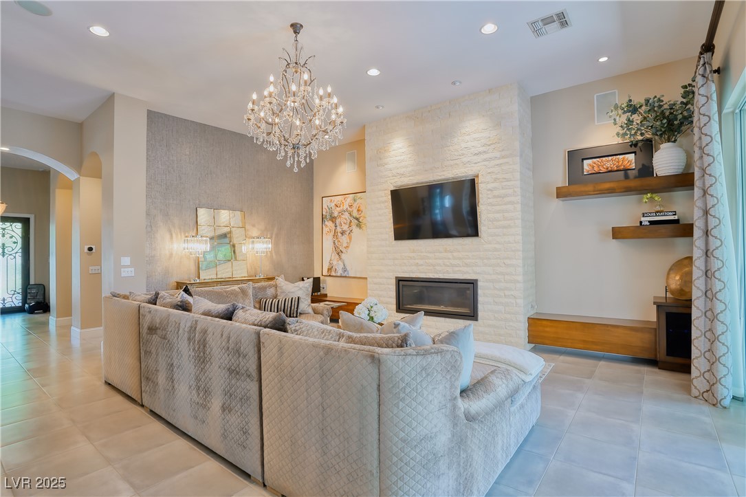 9500 BALATTA CANYON Court