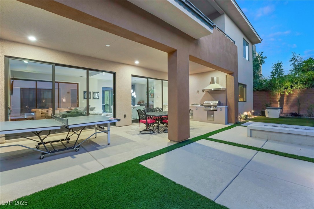 19 GARDEN RAIN Drive
