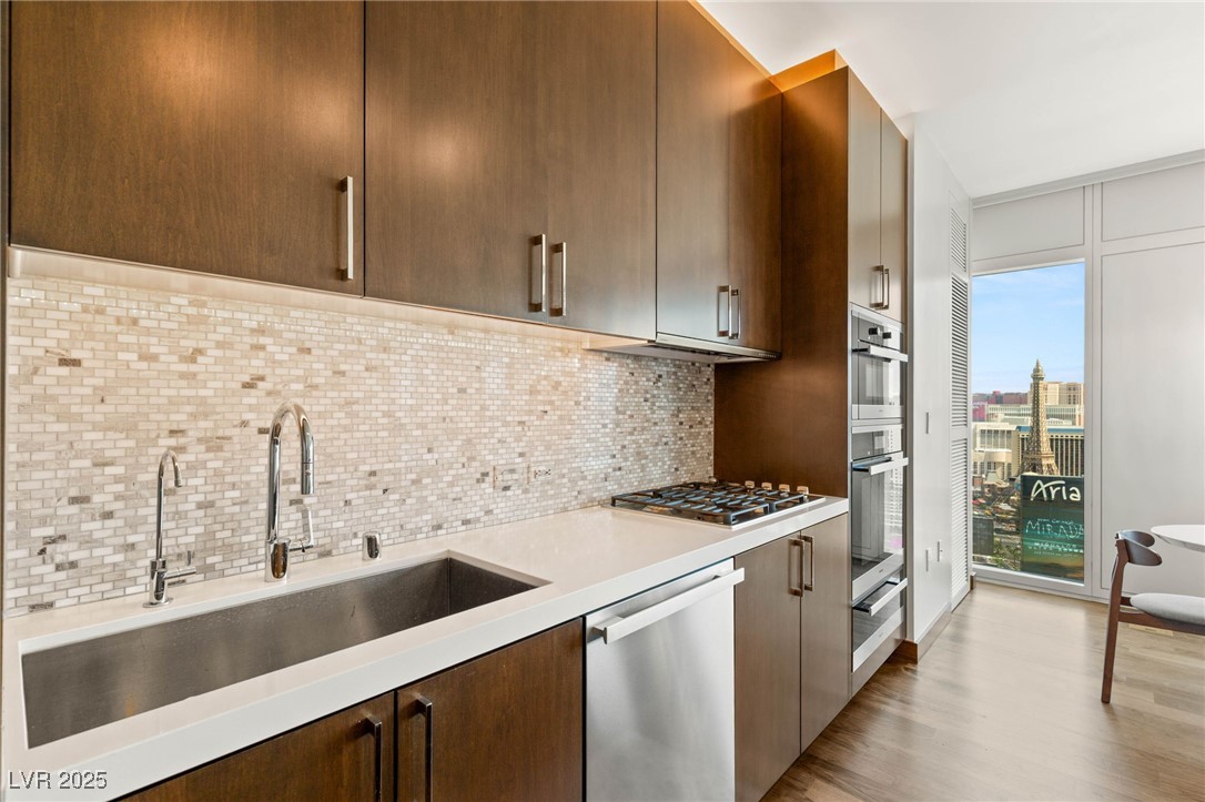 3750 LAS VEGAS Boulevard 3006