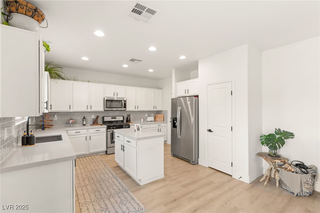 6679 GENTLE CLOUD Court