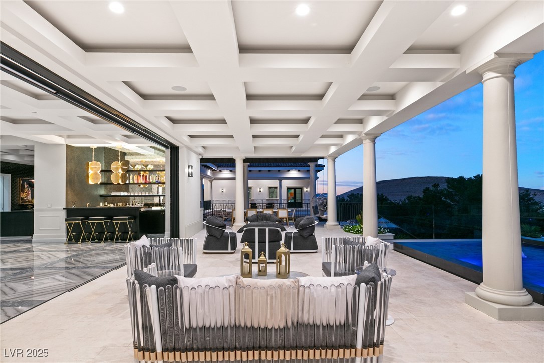 48 Augusta Canyon Way