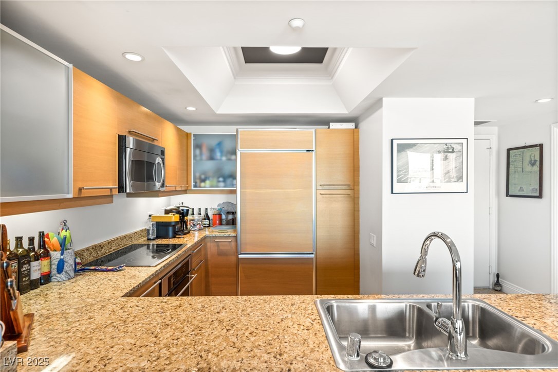222 Karen Avenue 3305