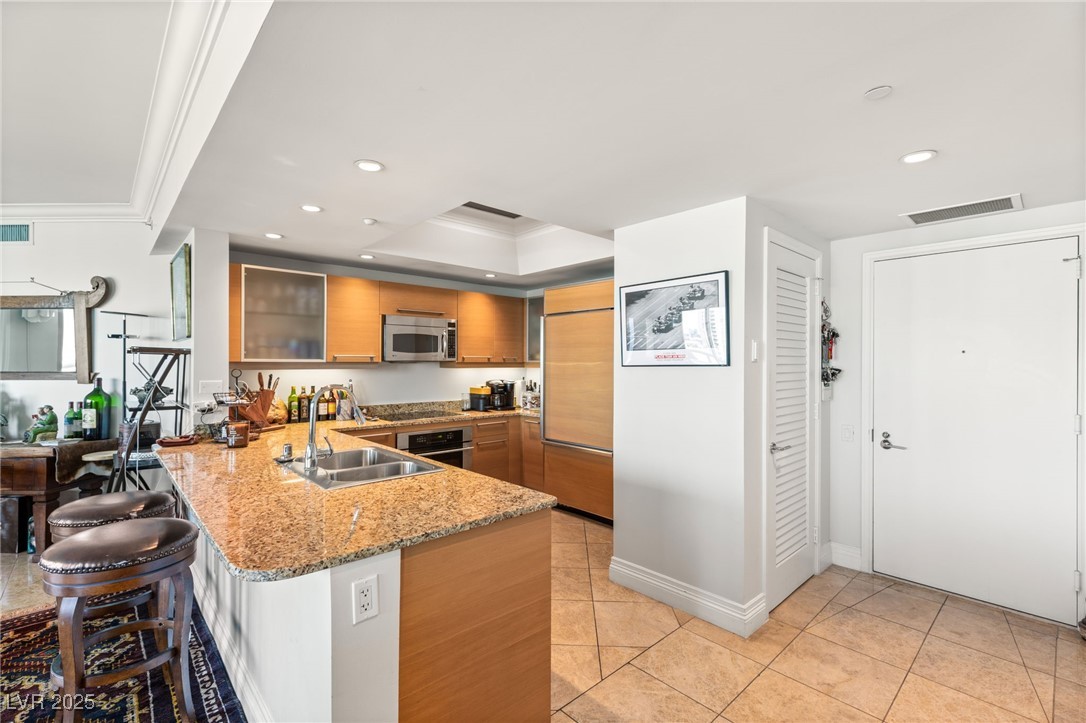 222 Karen Avenue 3305