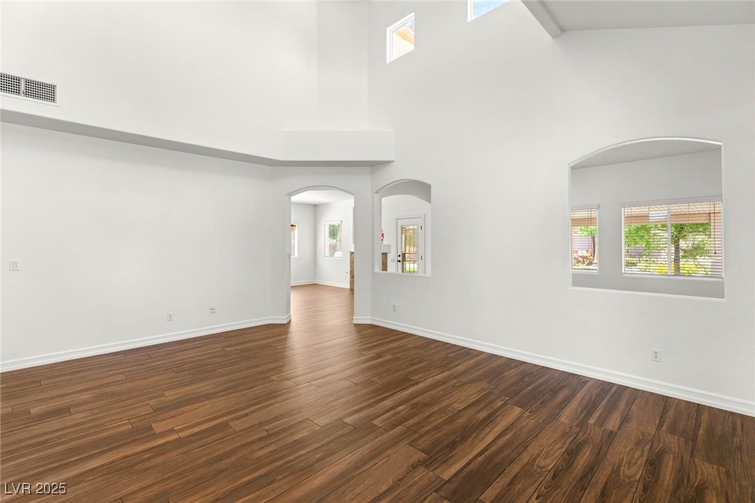 215 SUNLIGHT PEAK Street