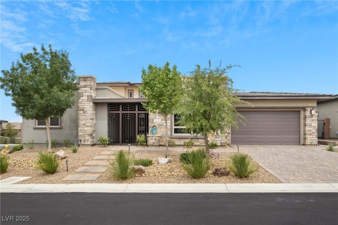 6804 Regency Stone Way