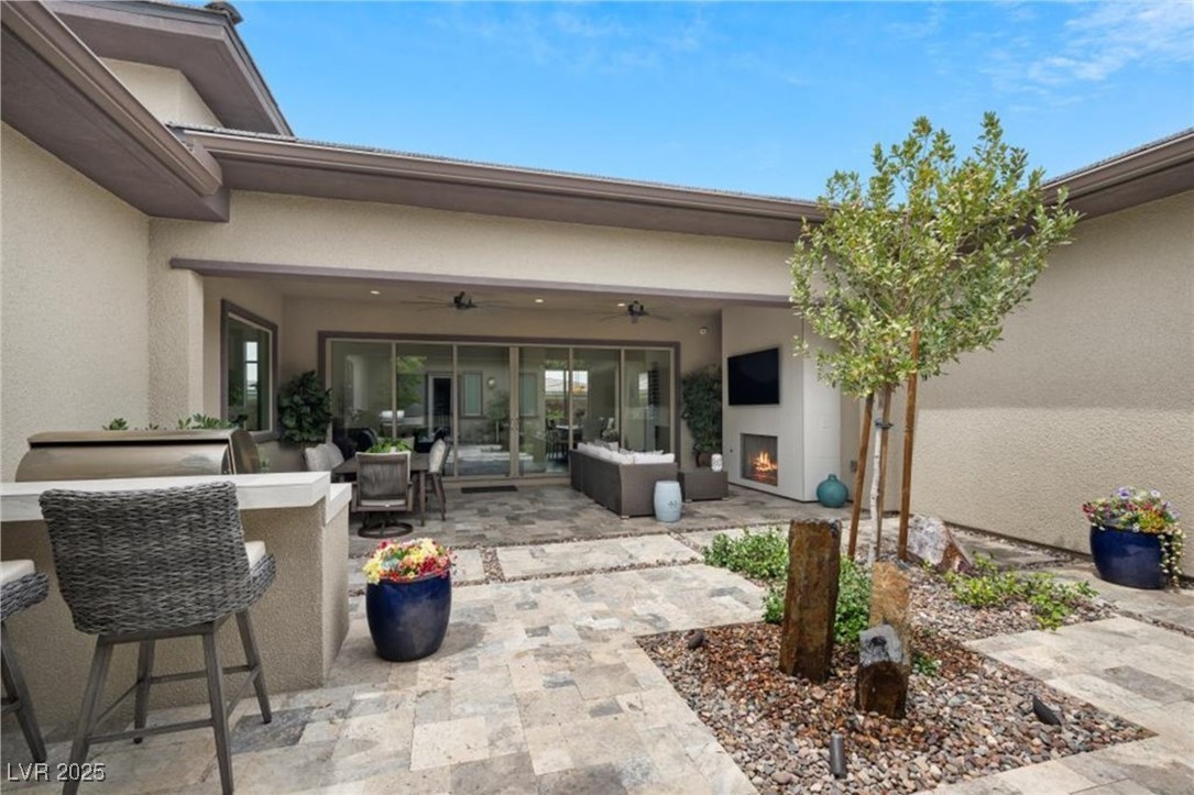 6804 Regency Stone Way