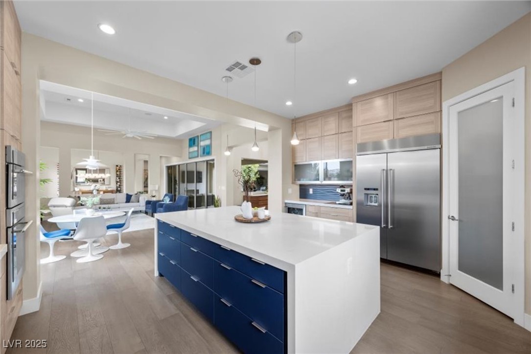 6804 Regency Stone Way