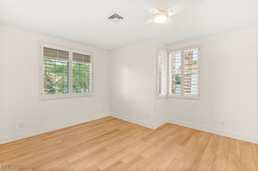1905 IRON RIDGE Drive