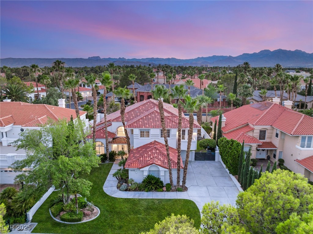 1905 IRON RIDGE Drive