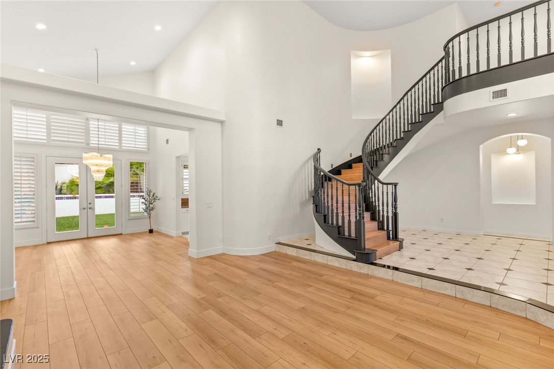1905 IRON RIDGE Drive