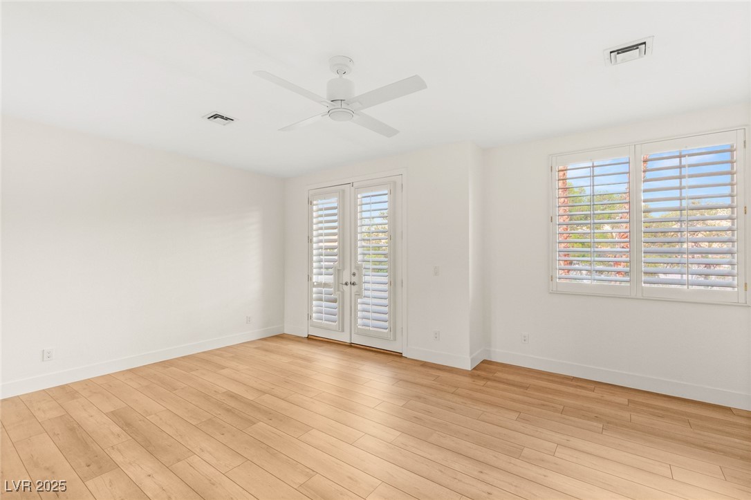 1905 IRON RIDGE Drive