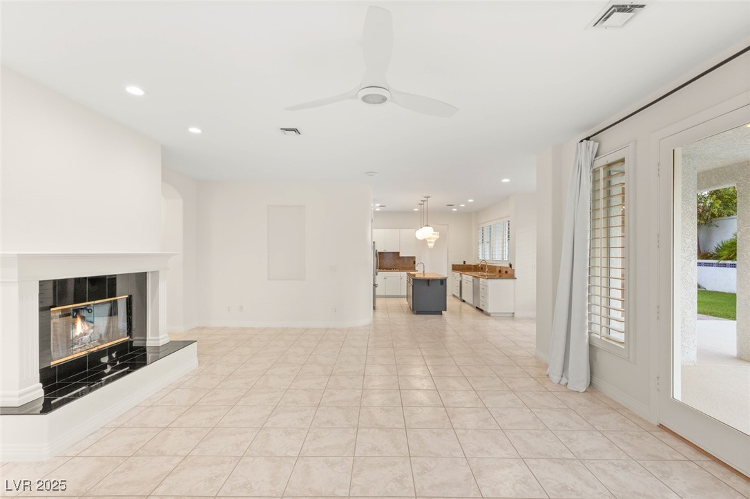 1905 IRON RIDGE Drive