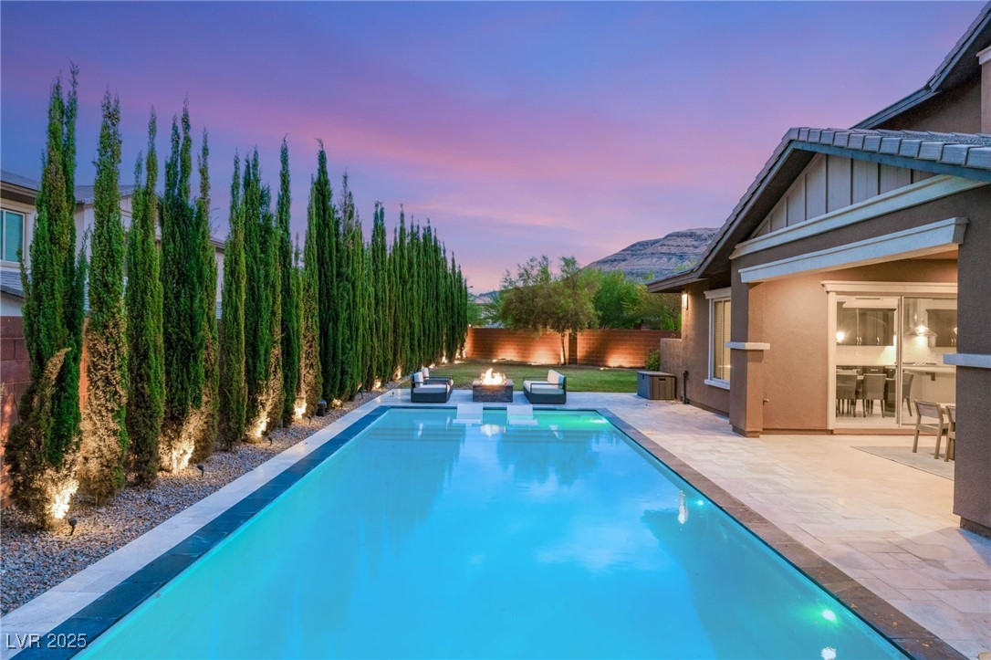 5676 CORONA VISTA Street