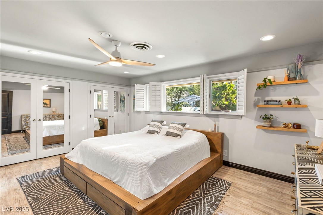 200 STONEWOOD Court