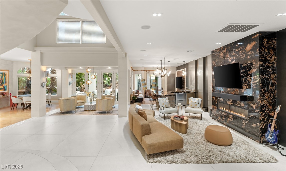 8109 Moonstone Circle