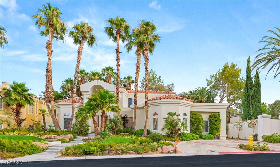8109 Moonstone Circle